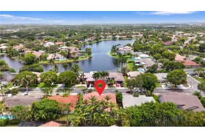10257 SW 12th St, Pembroke Pines, FL 33025, Sold 08/20/25