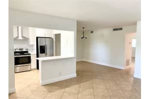 2050 NW 81st Ave APT 223, Pembroke Pines, FL 33024, - MLS#A11820770