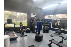 2541 Aragon Blvd 105, Sunrise