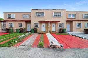 1789 W 57th St, Hialeah, FL 33012, Sold 07/15/25