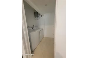 N Oak Pl, Dania Beach, FL 33314, - MLS#A11820874
