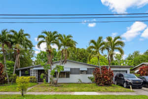 1110 NW 183rd St, Miami, FL 33169, Sold 08/20/25