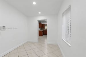 533 NW 20th Ave, Fort Lauderdale, FL 33311 - MLS#A11821019