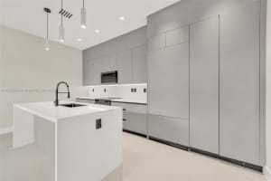 3318 Day Ave 6, Miami, FL 33133 - MLS#A11821044