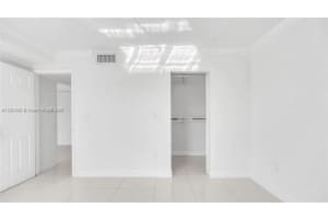 1910 W 56th St APT 3405, Hialeah, FL 33012, - MLS#A11821052