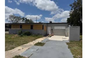 19800 NW Miami Ct, Miami, FL 33169, - MLS#A11821081