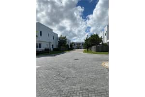 7227 NW 103rd Path, Doral, FL 33178, - MLS#A11821082