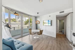 6080 Collins Ave 302, Miami Beach