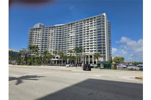 3800 S Ocean Dr APT 425, Hollywood, FL 33019, - MLS#A11821124