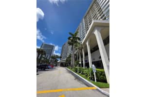 3800 S Ocean Dr APT 425, Hollywood, FL 33019, - MLS#A11821124