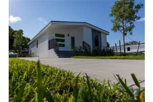 504 NW 15th Ave, Pompano Beach, FL 33069, Sold 09/19/25