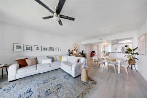 15051 Royal Oaks Ln APT 1901, North Miami, FL 33181, - MLS#A11821183