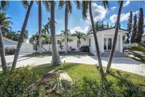 2020 Alamanda Dr #0, North Miami, FL 33181, - MLS#A11821217