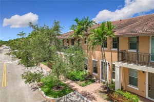 1214 SW 147th Ter, Pembroke Pines, FL 33027, - MLS#A11821240