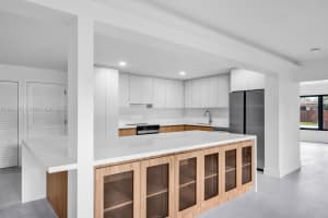 220 Ne 105 St, Miami Shores