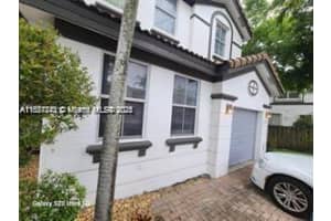 7633 Nw 114th Path 7633, Doral