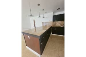 9449 SW 76th St APT T2, Miami, FL 33173, Sold 11/07/25