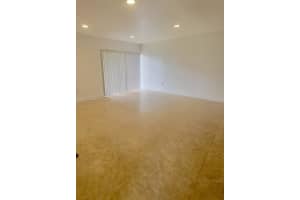 9449 SW 76th St APT T2, Miami, FL 33173, Sold 11/07/25