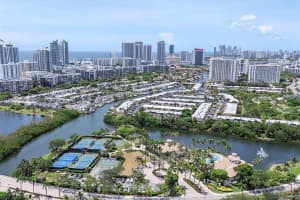 1382 Harbor View W, Hollywood, FL 33019, - MLS#A11821299