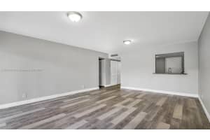 17901 NW 68th Ave q102, Hialeah, FL 33015, - MLS#A11821349