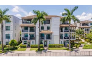 4714 Nw 84th Ct 4714 Doral, FL 33166 - MLS#A11821417