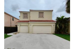 15651 Nw 14th Ct, Pembroke Pines