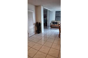 2899 Collins Ave APT 821, Miami Beach, FL 33140, - MLS#A11821450