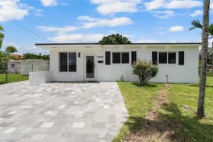 22215 SW 109th Ave, Miami, FL 33170, Sold 08/15/25