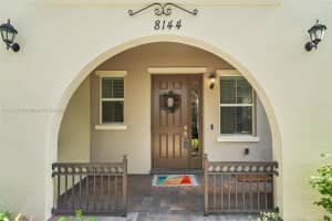 8144 Cascada Isles Dr, Hollywood, FL 33024, Sold 09/02/25