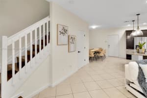 8144 Cascada Isles Dr, Hollywood, FL 33024, Sold 09/02/25