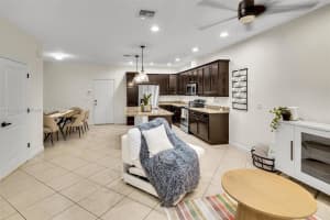 8144 Cascada Isles Dr, Hollywood, FL 33024, Sold 09/02/25
