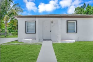 2791 Nw 151st Ter Miami Gardens, FL 33054 - MLS#A11821488
