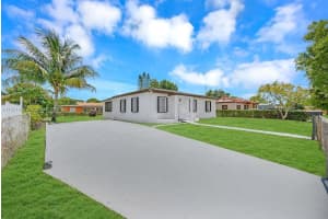 2791 Nw 151st Ter Miami Gardens, FL 33054 - MLS#A11821488