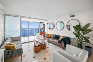 1541 Brickell Ave APT A2102, Miami, FL 33129, - MLS#A11821564