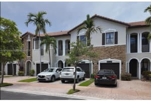 10269 Nw 32nd Ter 10269, Doral