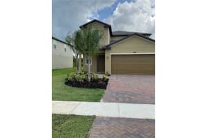 682 Carlyle Wy, Fort Pierce, FL 34947, - MLS#A11821658