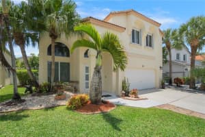801 Nw 156th Ave, Pembroke Pines