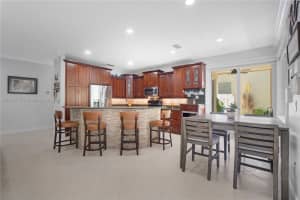 801 Nw 156th Ave Pembroke Pines, FL 33028 - MLS#A11821715