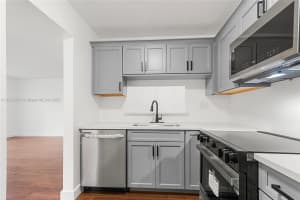 1912 Monroe St APT 201, Hollywood, FL 33020, - MLS#A11821734