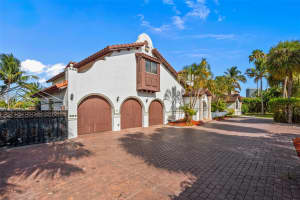 800 Diplomat Pkwy, Hallandale Beach, FL 33009, - MLS#A11821754