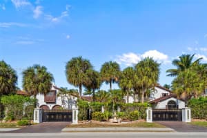 800 Diplomat Pkwy, Hallandale Beach, FL 33009, - MLS#A11821754