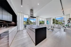 300 Collins Ave Unit 3d, Miami Beach, FL 33139, - MLS#A11821778