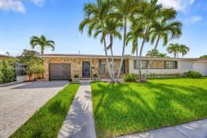 5025 Sw 90th Ct, Miami