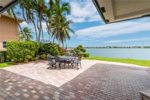 18633 SW 24th St, Miramar, FL 33029 - MLS#A11821839
