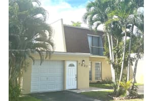 7327 Pepper Pike Dr, Hialeah, FL 33015, - MLS#A11821858