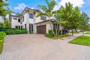8127 Nw 48th Ter, Doral