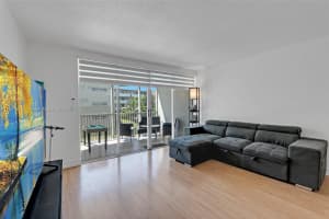 1660 NE 191st St Apt 206-1, Miami, FL 33179, - MLS#A11821871