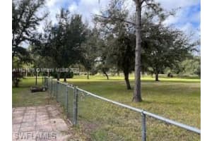 MLS# A11821876, Fort Myers, Florida 33905