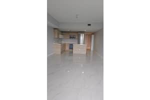 16385 Biscayne Blvd 902, North Miami Beach