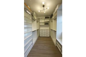 3238 W 96 Pl, Hialeah, FL 33018, Sold 08/04/25